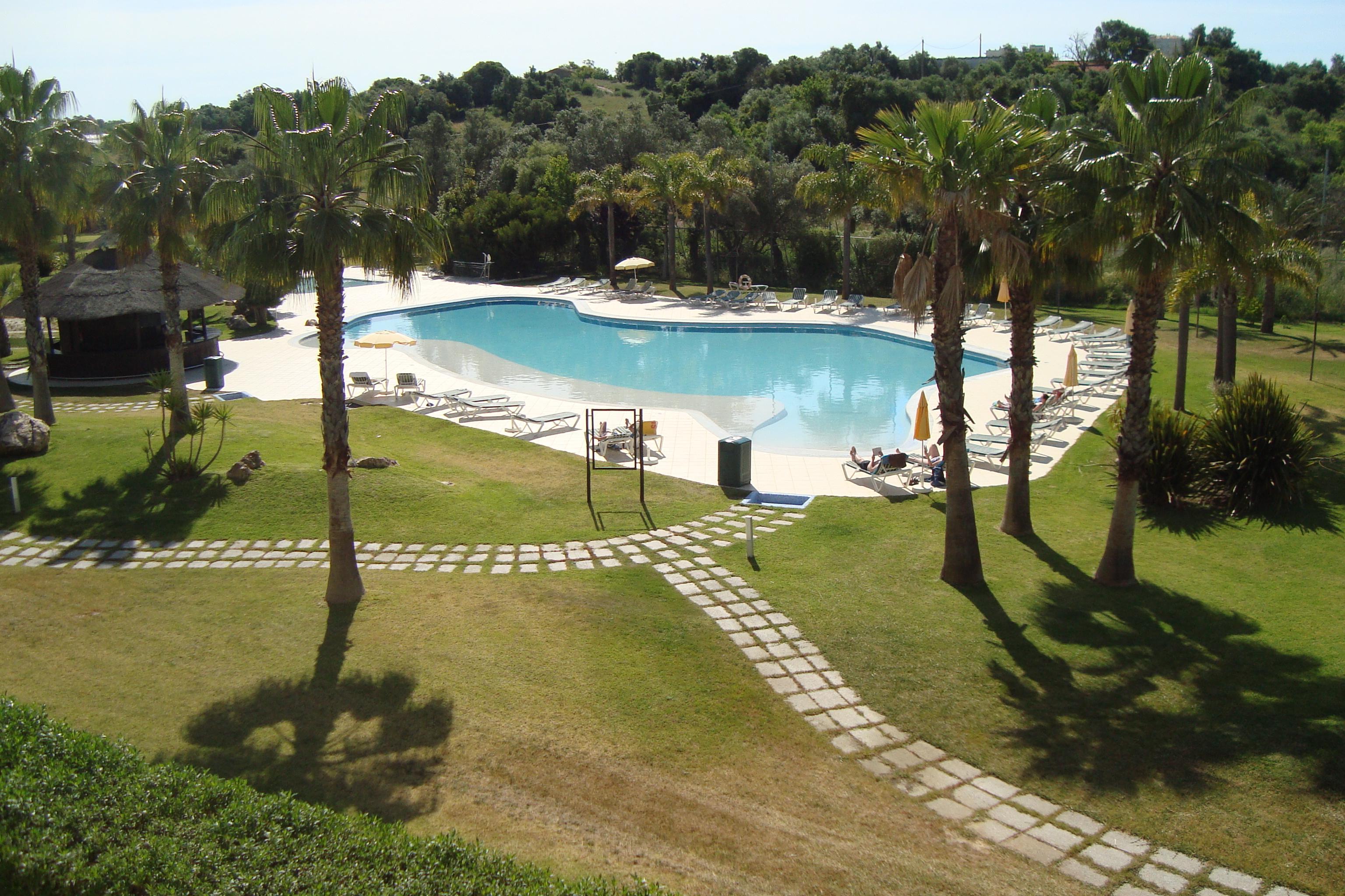 Yellow Alvor Garden 外观 照片